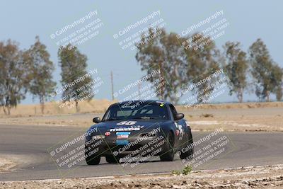 media/May-01-2022-CalClub SCCA (Sun) [[03a481c204]]/Group 5/Qualifying (I5)/